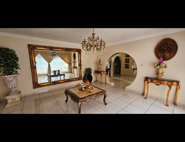 5 BEDROOM HOUSE FOR SALE IN THERESA PARK